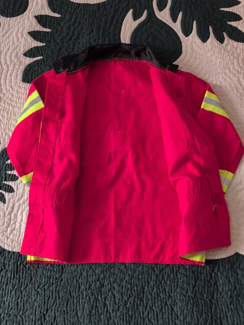 High-Visibility Fire 🚒 Chief Safety Jacket in Red with Reflective Stripes